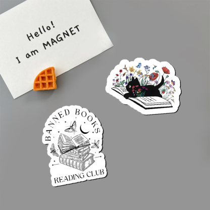 Pagewings Cute Book Cat Fridge Magnet