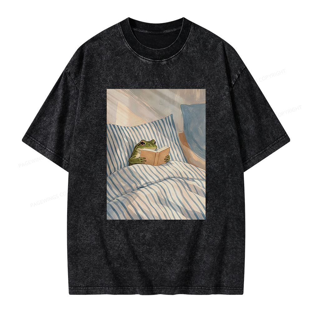 Pagewing Reading Frog Unisex Washed T-shirt