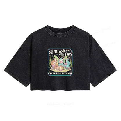 Pagewings A Book A Day Keeps Reality Away15910 Read Women's Washed Cropped T-shirt