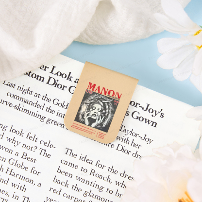 Pagewings Manon Blackbeak We Are Thirteen Magnetic Bookmark