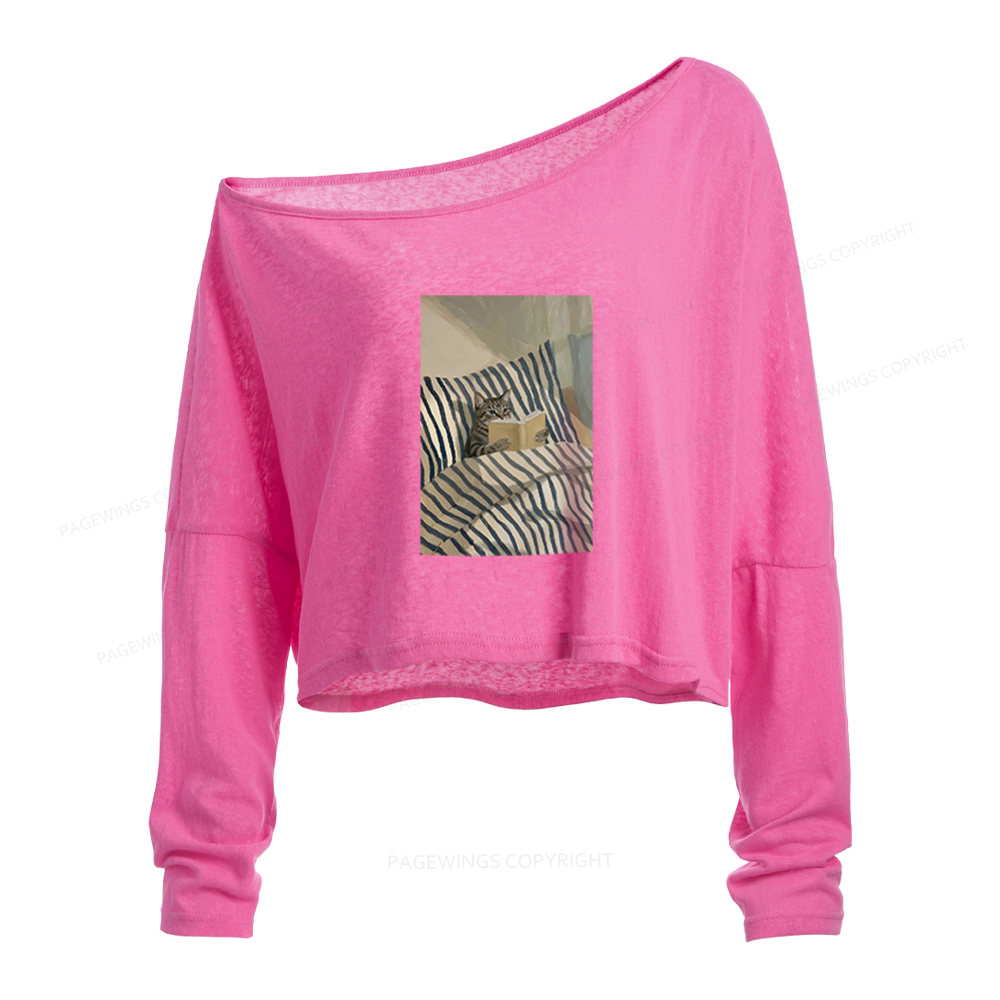 Pagewings Cat Reading Book in Bed Slouchy Long Sleeve Off Shoulder T-shirts