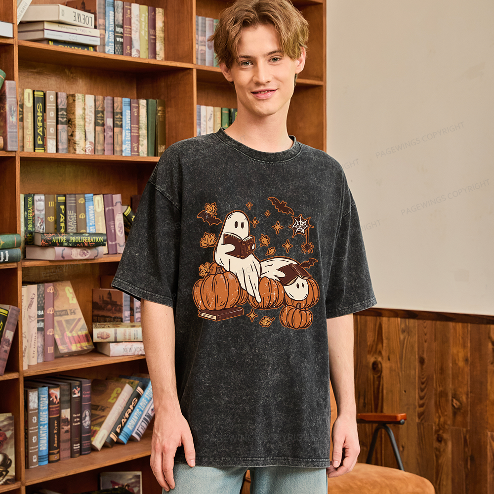 Pagewings Ghost Reading Unisex Washed T-shirt