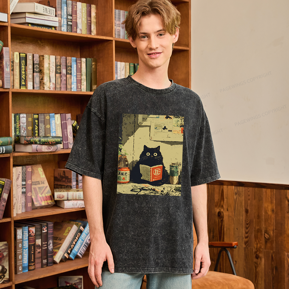 Pagewings Vintage Cat Book Unisex Washed T-shirt