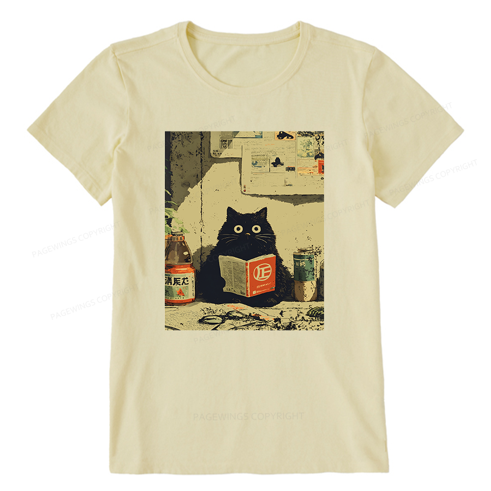 Pagewings Vintage Cat Book Unisex Classic T-shirt