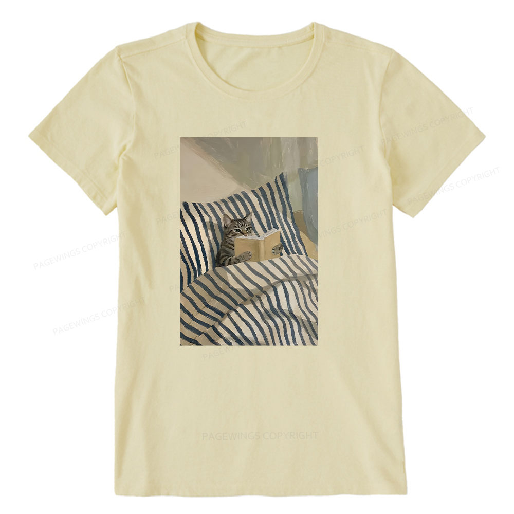 Pagewings Cat Reading Book In Bed Unisex Classic T-shirt