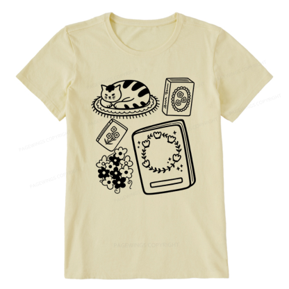 Pagewings Cat And Books Unisex Classic T-shirt