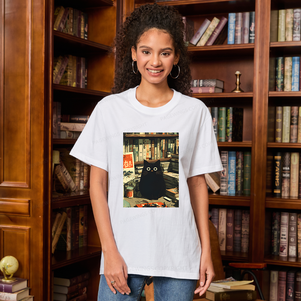 Pagewings Cat Book Lovers Librarian Unisex Classic T-shirt