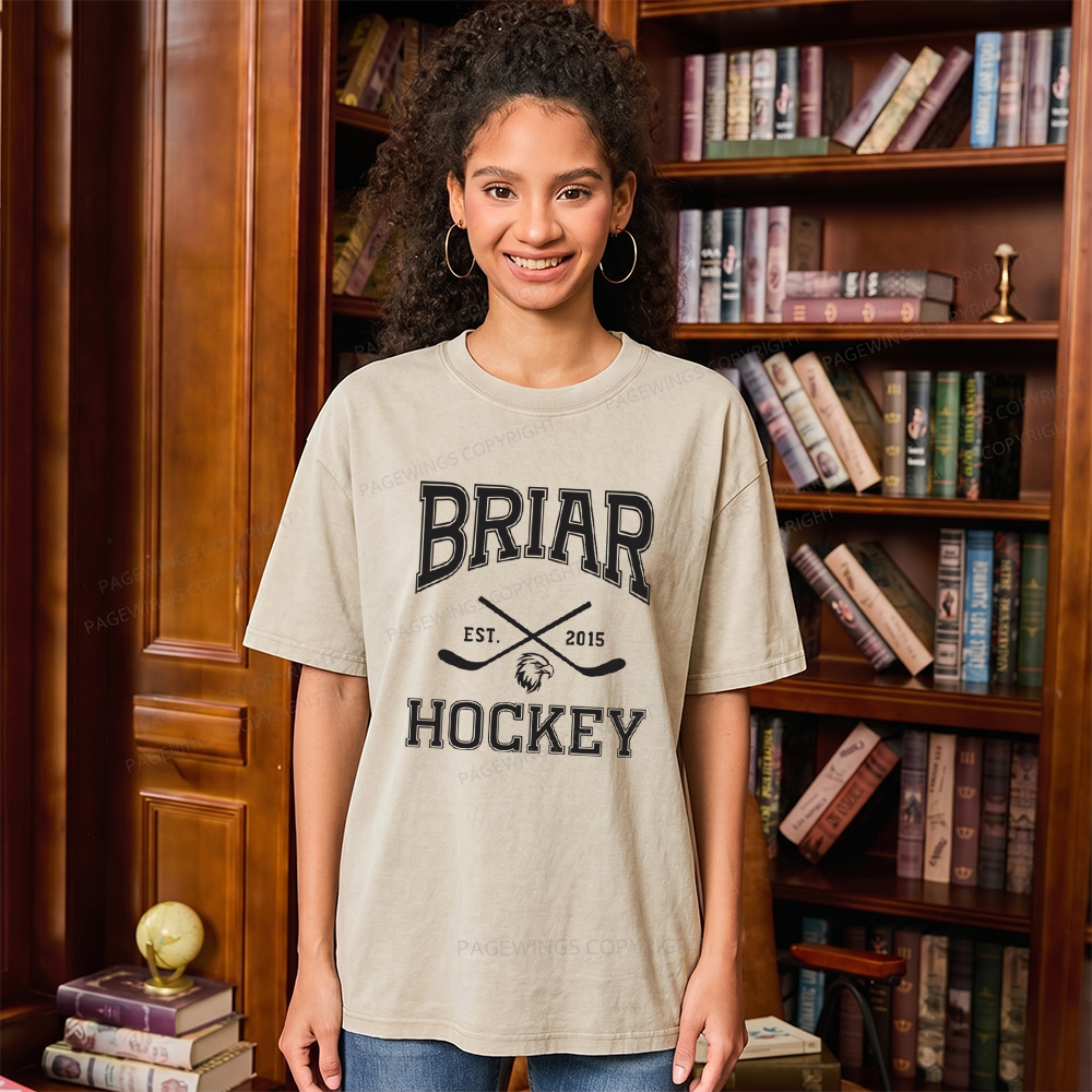 Pagewings Hockey Romance Unisex Washed T-shirt