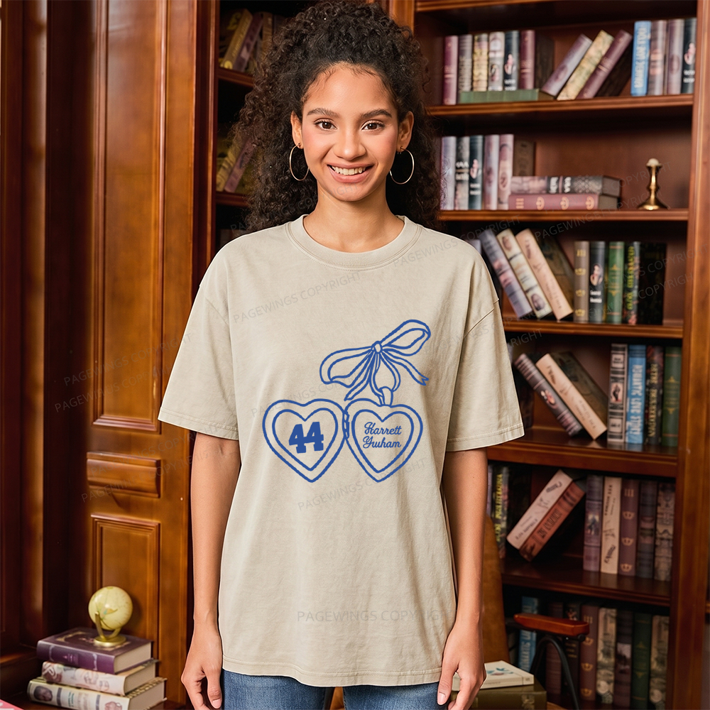 Pagewings Hockey Romance Unisex Washed T-shirt