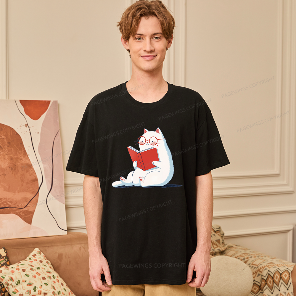Pagewings Cat Reading Book Unisex Classic T-shirt