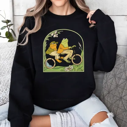 Pagewings Frog And Toad Book Vintage Unisex Classic Sweatshirt