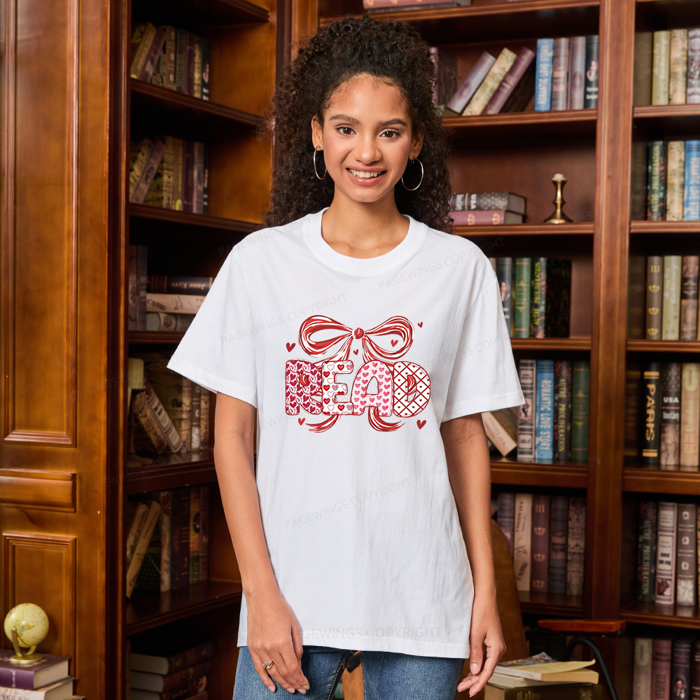 Pagewings Read Unisex Classic T-shirt