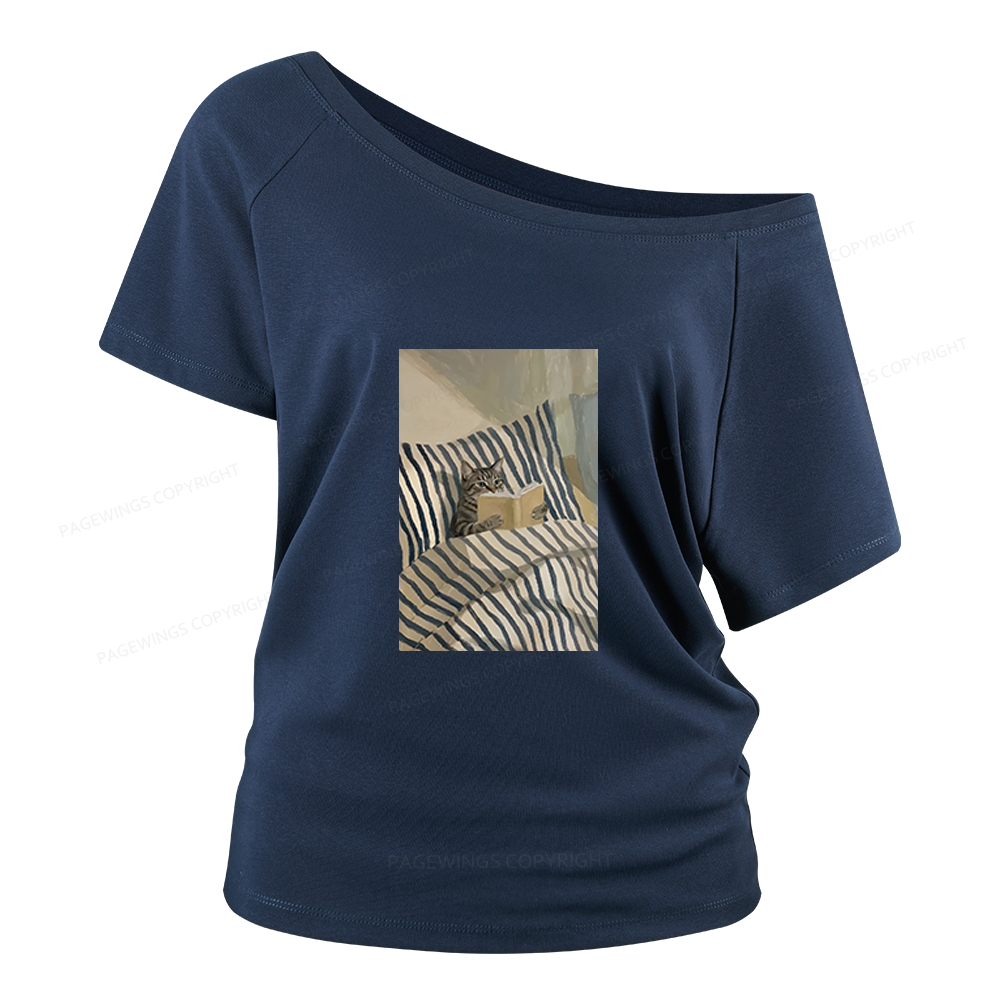 Pagewings Cat Reading Women Off Shoulder T-shirts