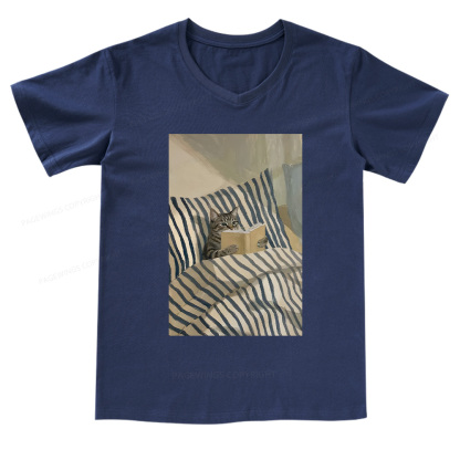 Pagewings Cat Reading Book In Bed V-neck T-shirt