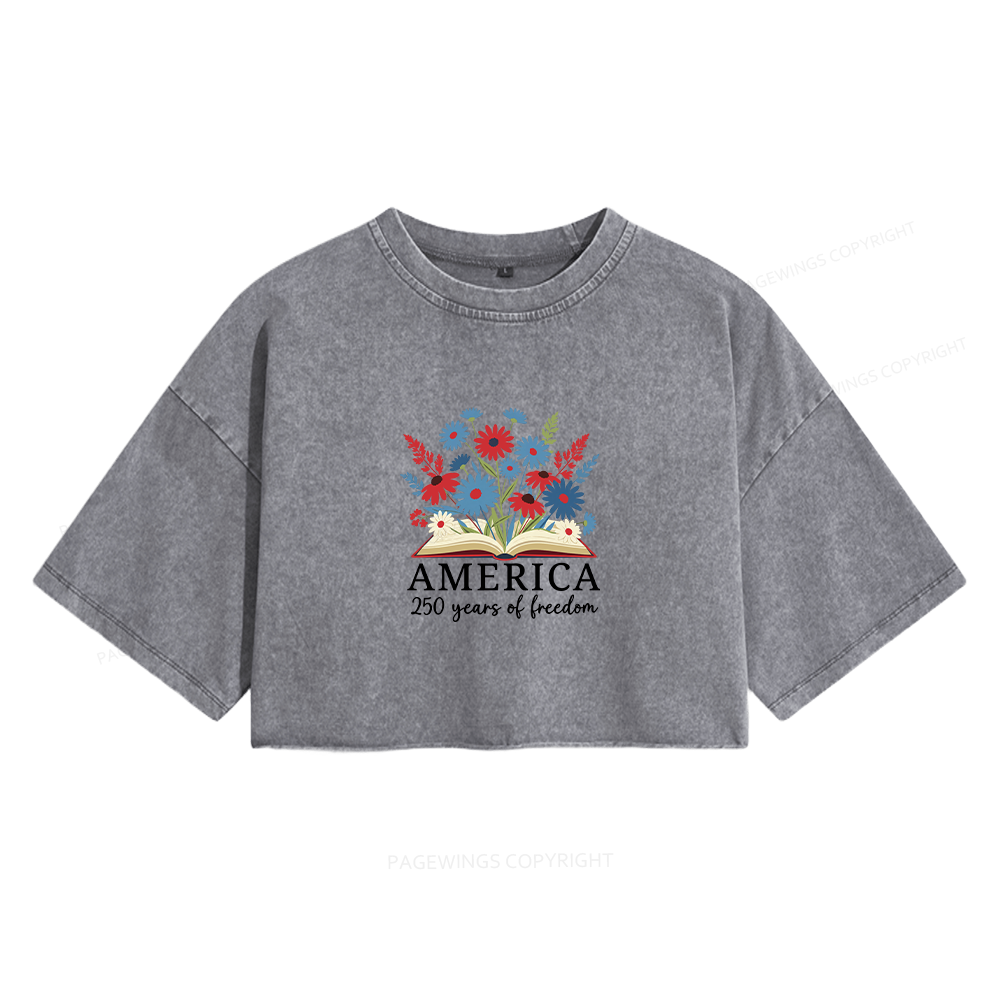 Pagewings Floral Patriotic America 250 Women's Washed Cropped T-shirt