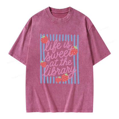 Pagewing Librarian Strawberries Unisex Washed T-shirt