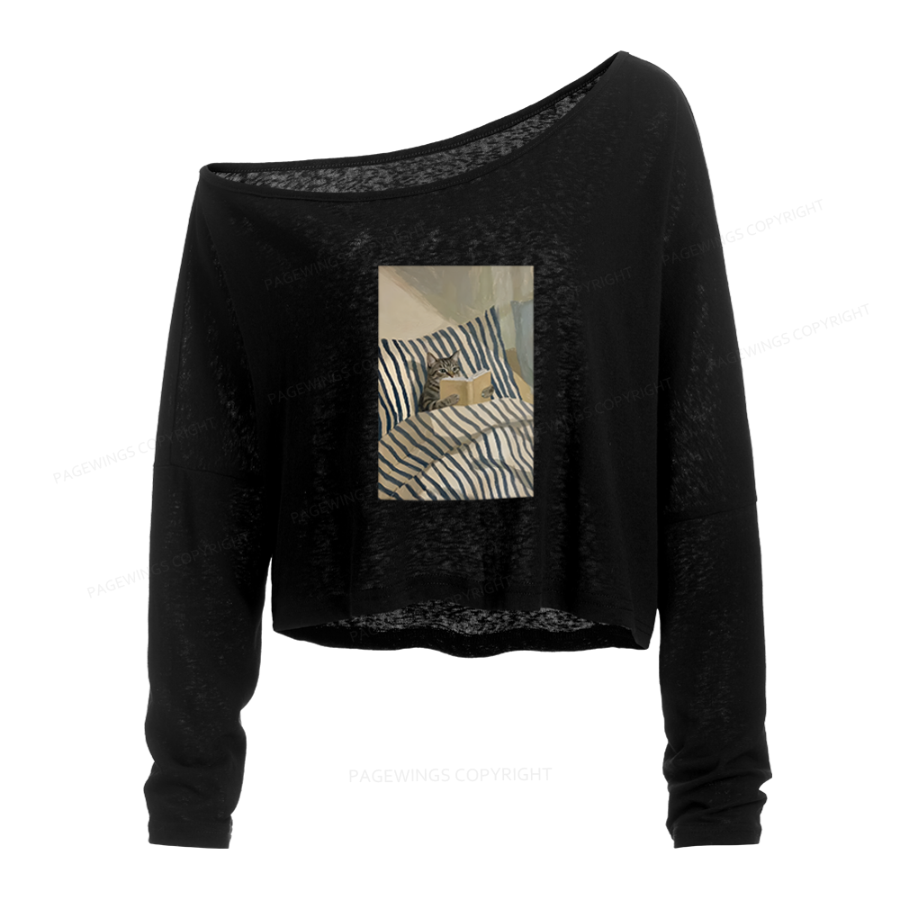 Pagewings Cat Reading Book in Bed Slouchy Long Sleeve Off Shoulder T-shirts