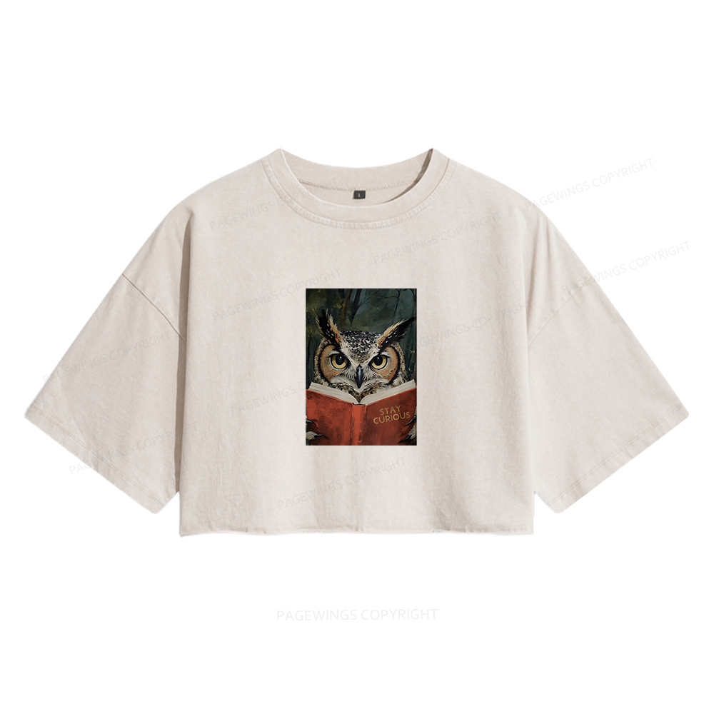 Pagewings Owl Reading Women's Washed Cropped T-shirt