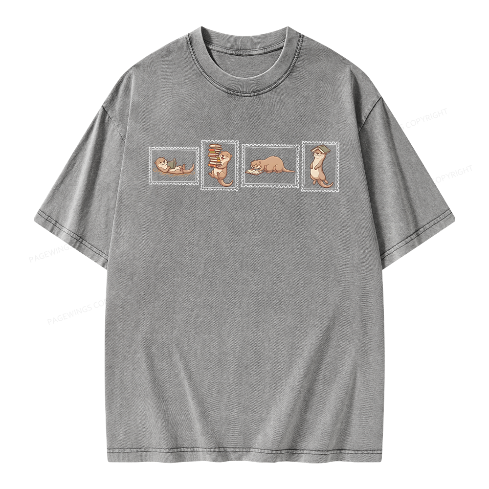 Pagewing Otter Reading Unisex Washed T-shirt