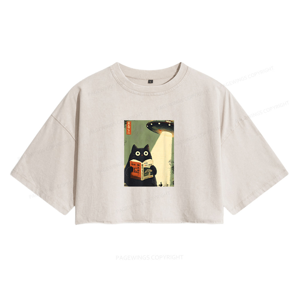 Pagewings Vintage Cat Book Lovers Women's Washed Cropped T-shirt