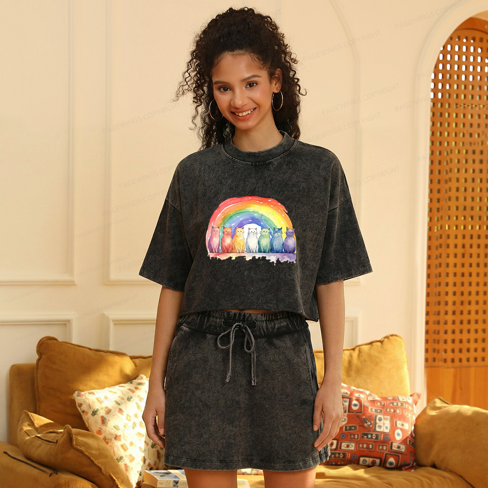 Pagewings Pride Rainbow Cat Women's Washed Cropped T-shirt