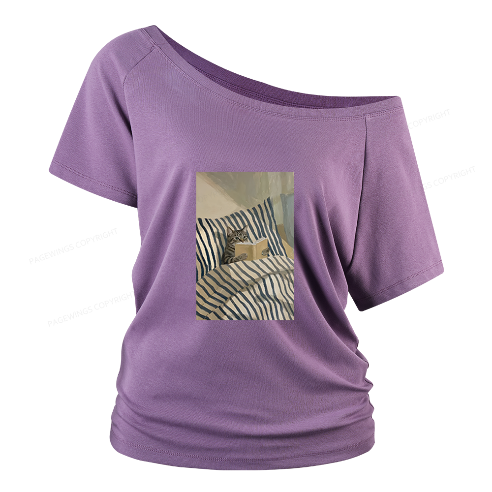 Pagewings Cat Reading Women Off Shoulder T-shirts