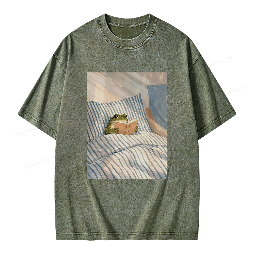 Pagewing Reading Frog Unisex Washed T-shirt