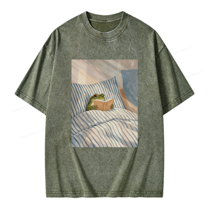 Pagewing Reading Frog Unisex Washed T-shirt