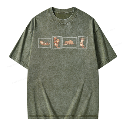 Pagewing Otter Reading Unisex Washed T-shirt