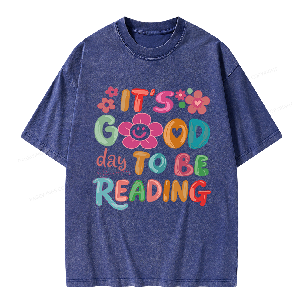 Pagewings It's a Good Day To Be Reading Unisex Washed T-shirt