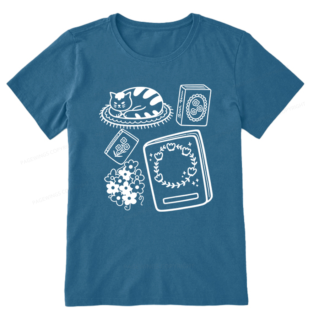 Pagewings Cat And Books Unisex Classic T-shirt
