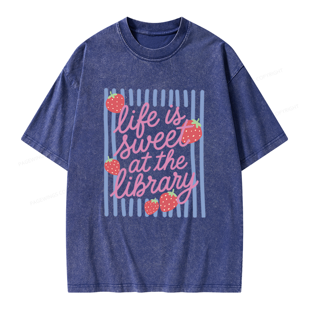 Pagewing Librarian Strawberries Unisex Washed T-shirt
