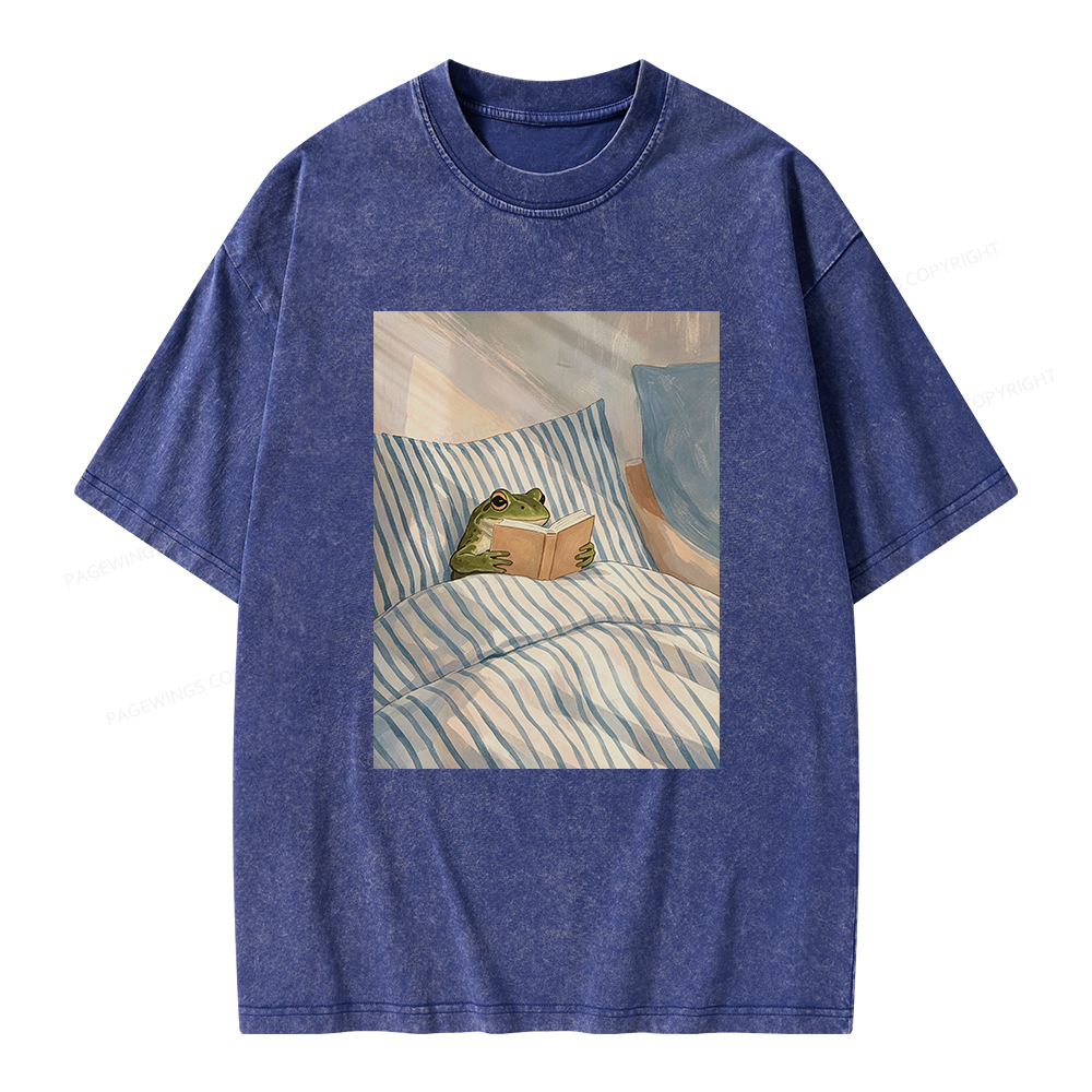 Pagewing Reading Frog Unisex Washed T-shirt