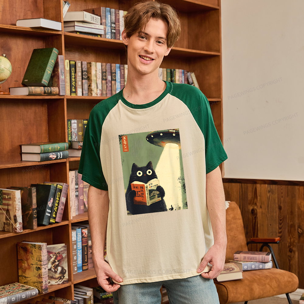 Pagewings Cat Book Lovers Raglan T-shirt