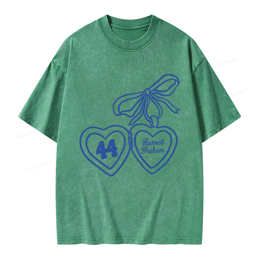 Pagewings Hockey Romance Unisex Washed T-shirt