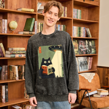Pagewings Cat Book Lovers Unisex Washed Sweatshirt