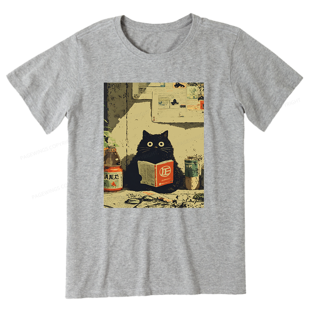 Pagewings Vintage Cat Book Unisex Classic T-shirt