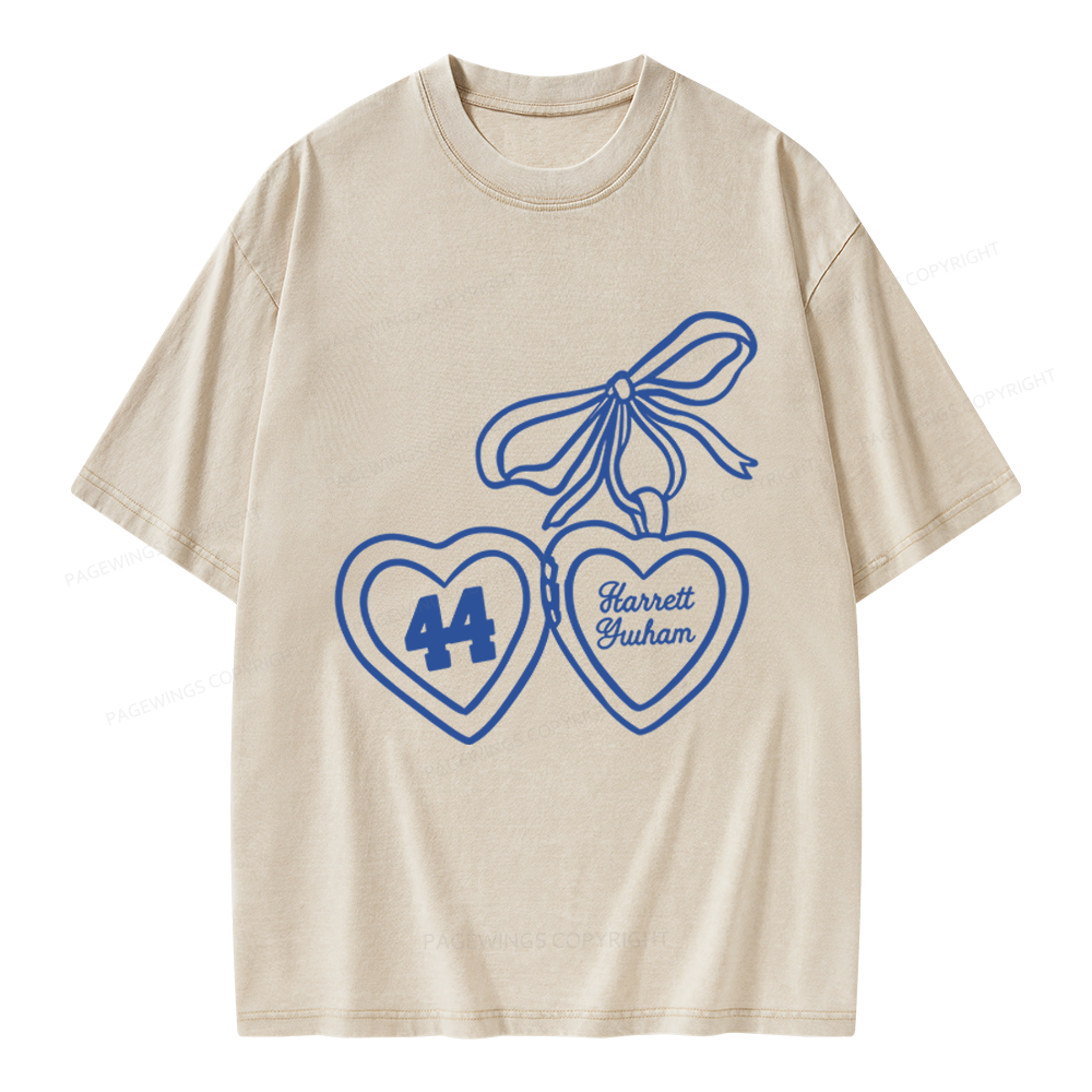 Pagewings Hockey Romance Unisex Washed T-shirt