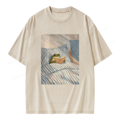 Pagewing Reading Frog Unisex Washed T-shirt