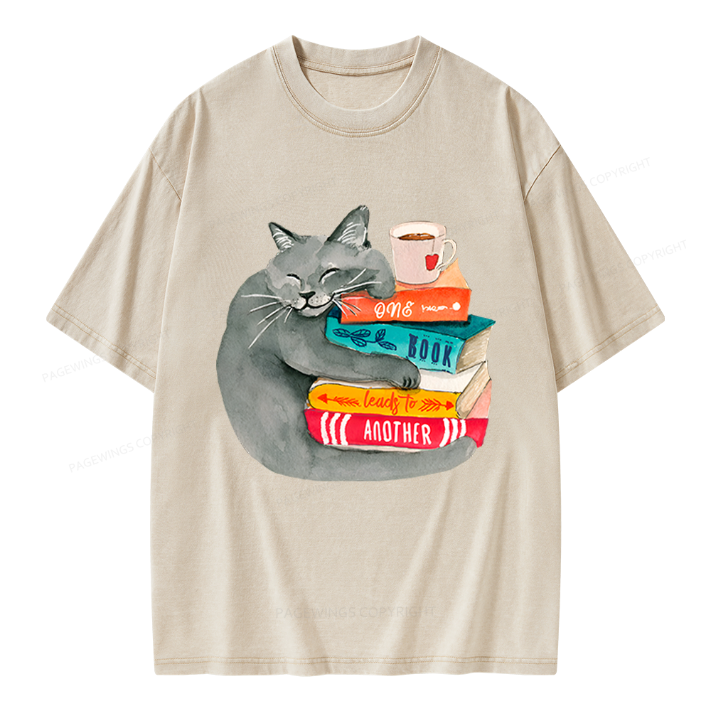 Pagewings Book Lover Cat Unisex Washed T-shirt