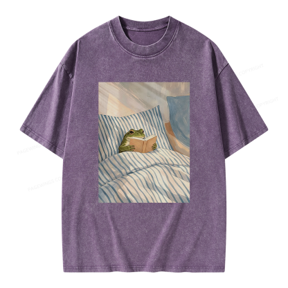 Pagewing Reading Frog Unisex Washed T-shirt