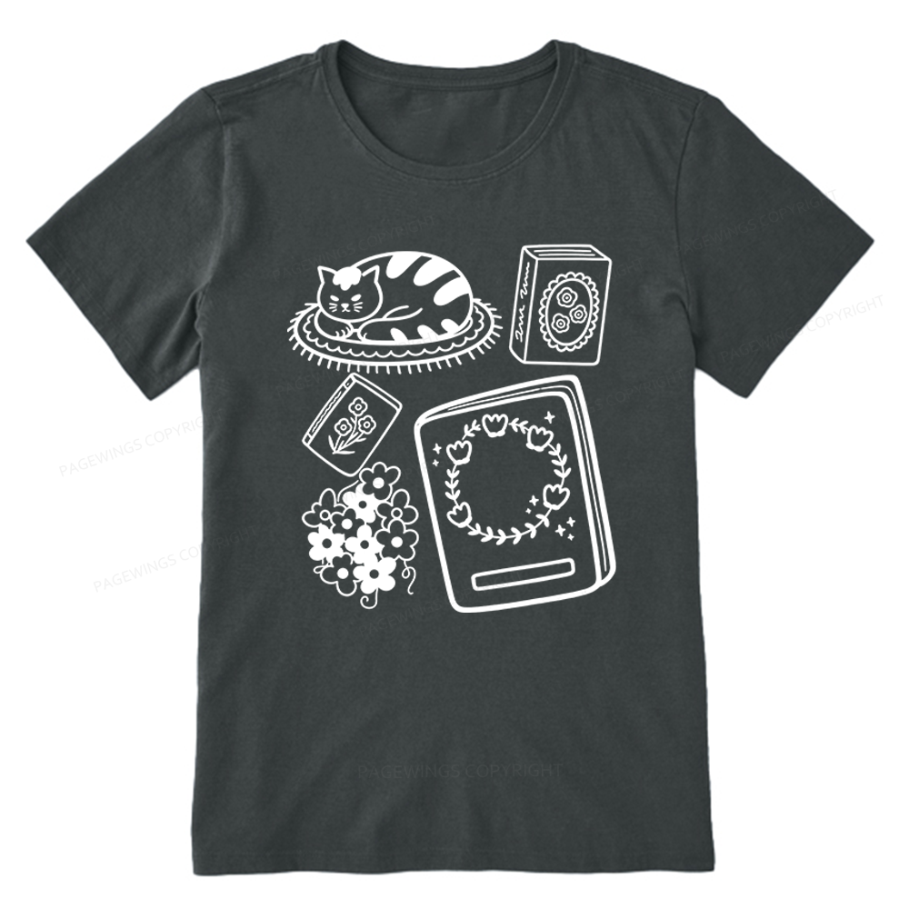 Pagewings Cat And Books Unisex Classic T-shirt