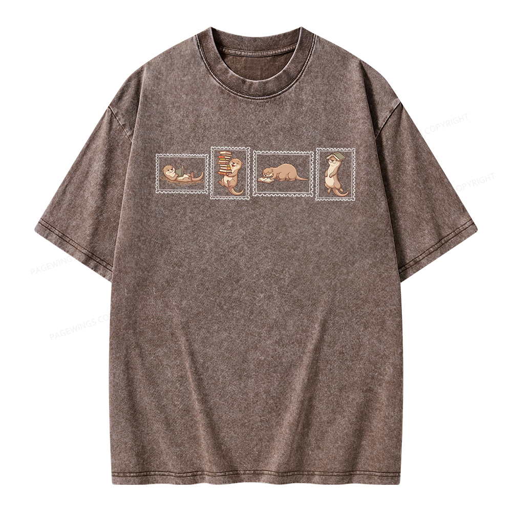 Pagewing Otter Reading Unisex Washed T-shirt
