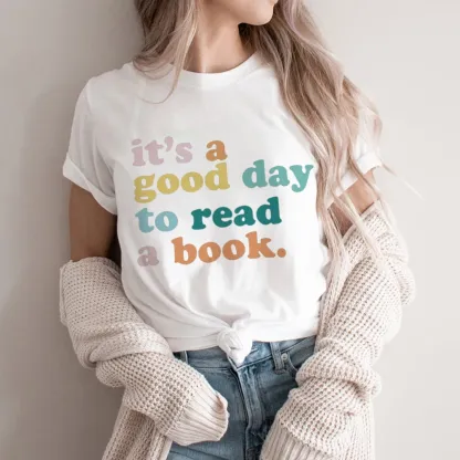 Pagewings It’s a Good Day to Read a Book Unisex Classic T-shirt
