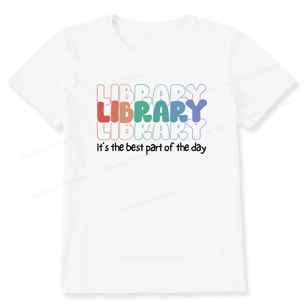 Pagewings  School Librarian Shirt, Library Shirt Unisex Classic T-shirt