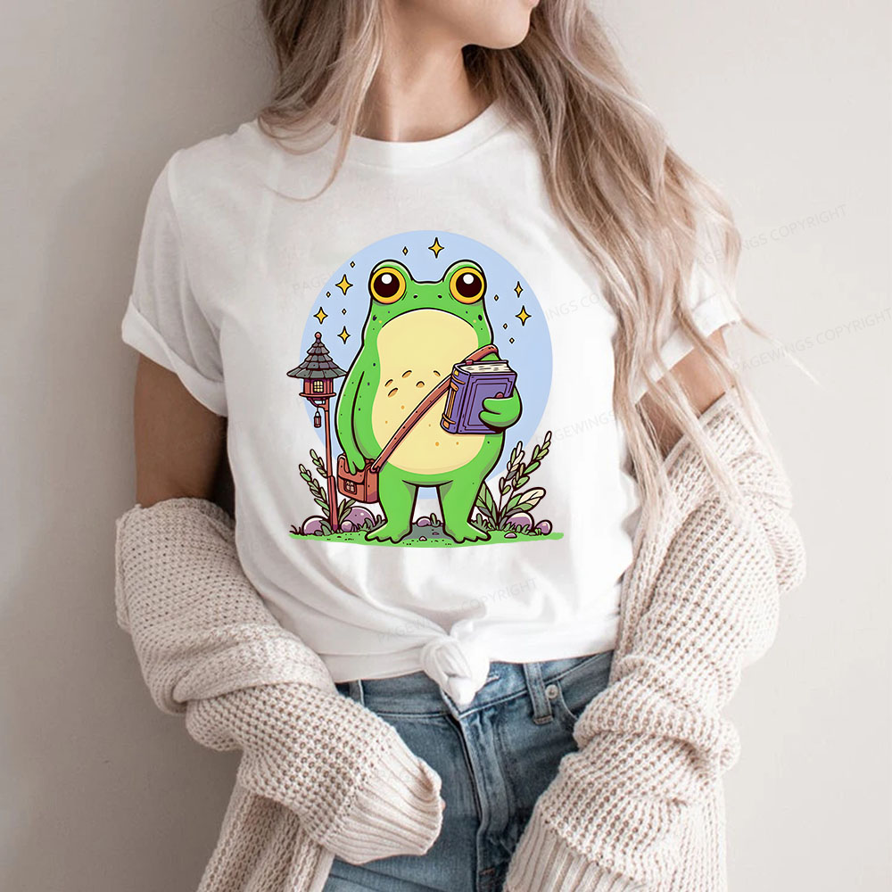 Pagewings Frog Reading Book Unisex Classic T-shirt