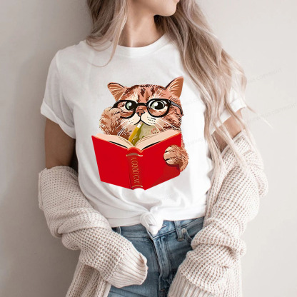Pagewings Cat Reading Book Shirt, Books and Cats Unisex Classic T-shirt