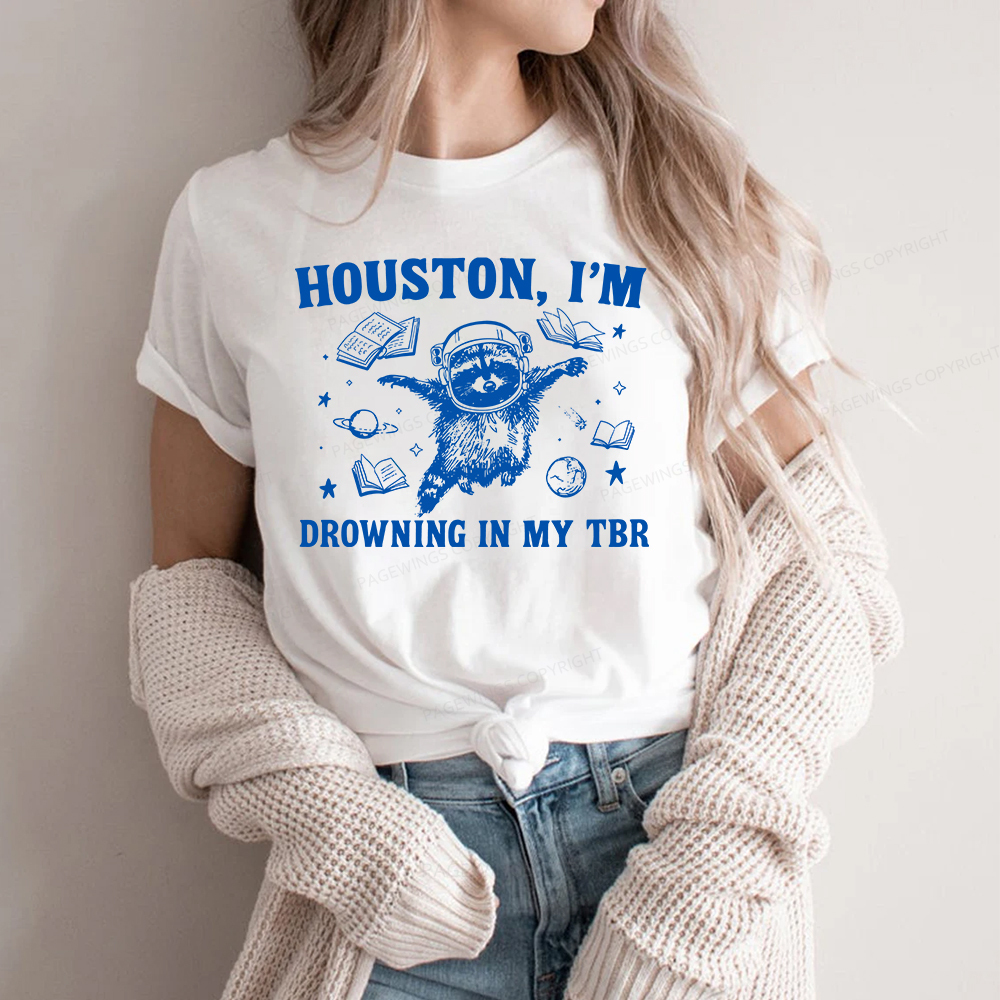Pagewings Houston I’m Drowning In My TBR Unisex Classic T-shirt
