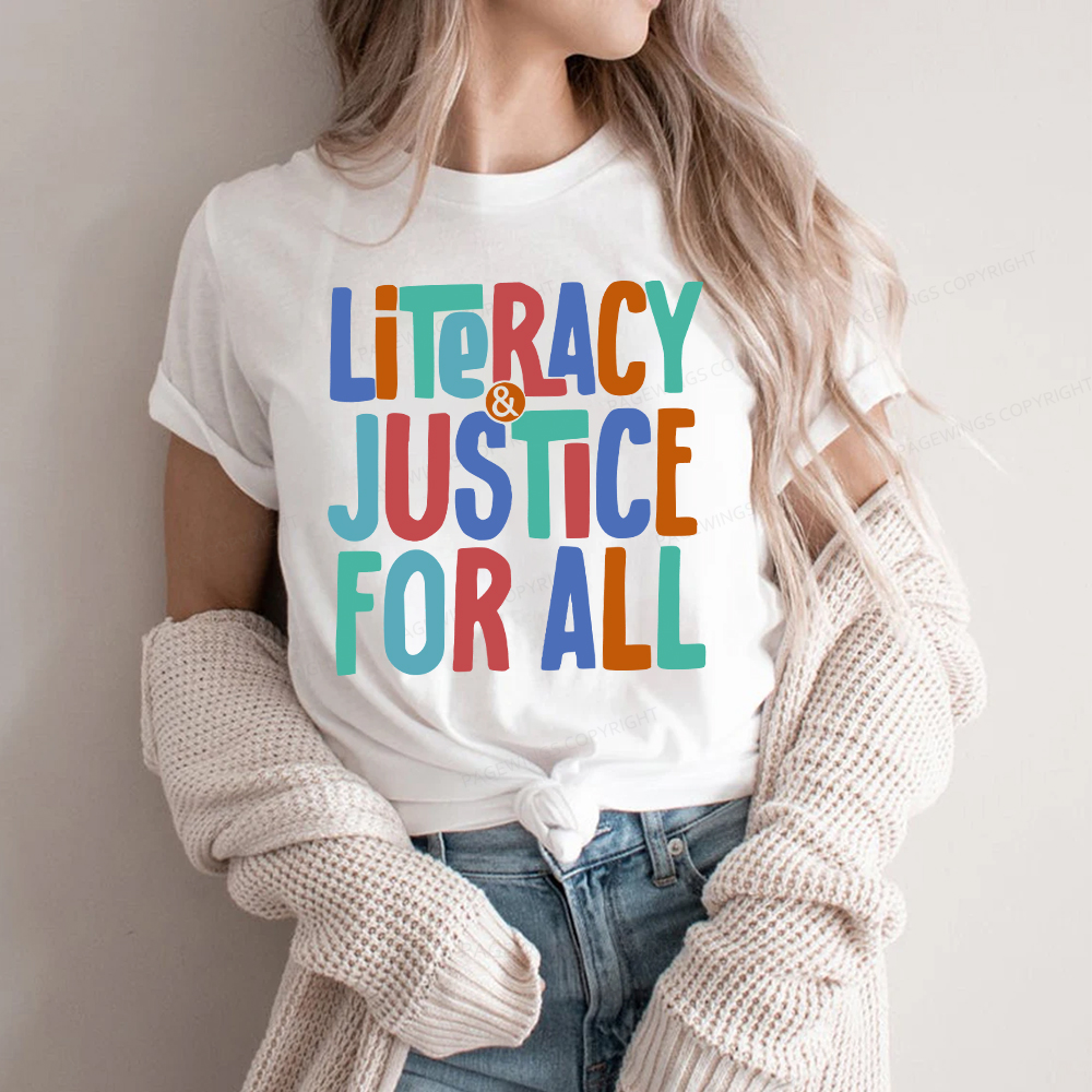 Pagewings Reading Shirt, Book Club Shirt Unisex Classic T-shirt