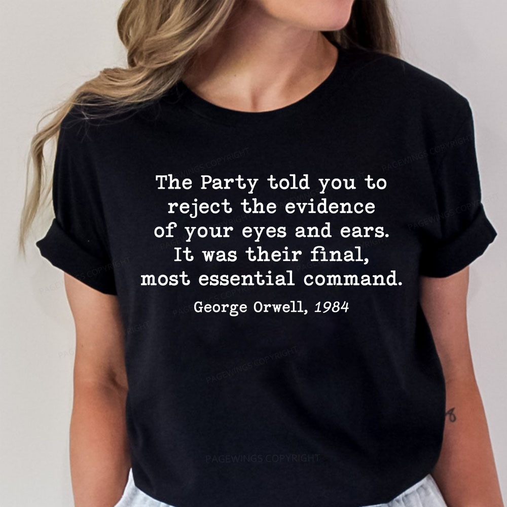 Pagewings It Was Their Final Most Essential Comma Unisex Classic T-shirt